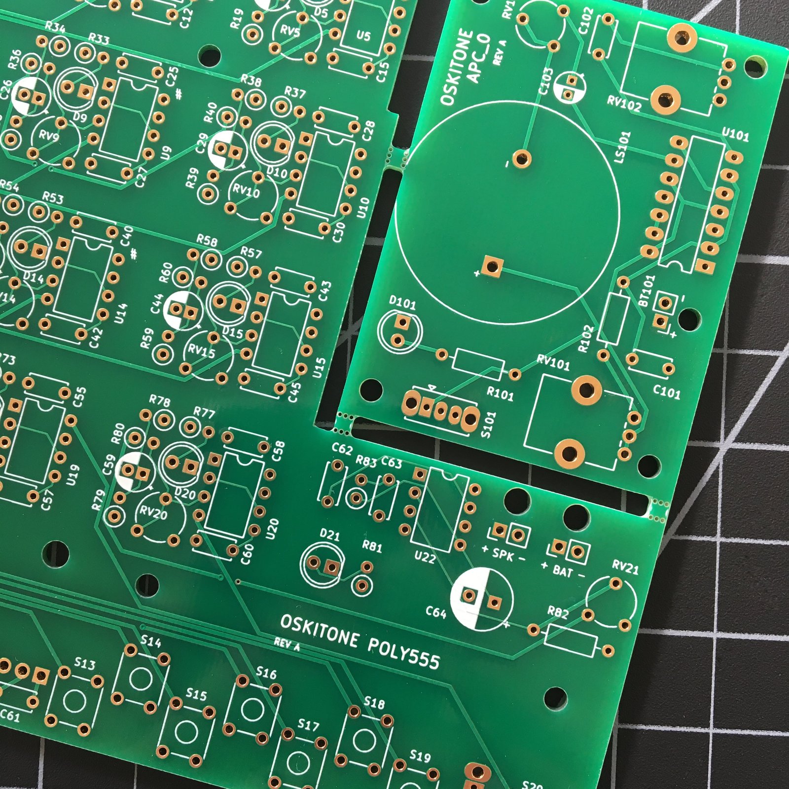 POLY555 Bare PCB | Oskitone