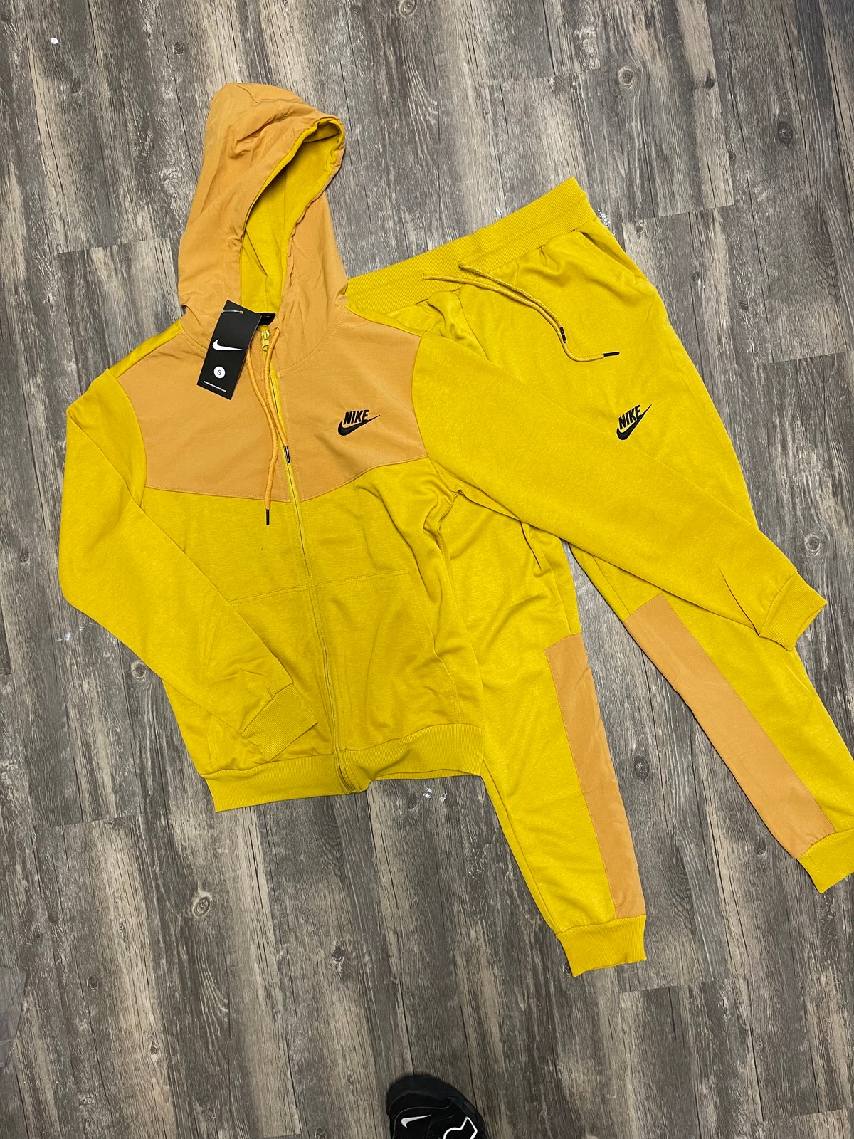 Men’s Double Gold Zip Up Hoodie Sweatpants Set