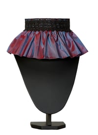 SHOT LILAC/BLUE COLLAR WITH SINGLE FRILL