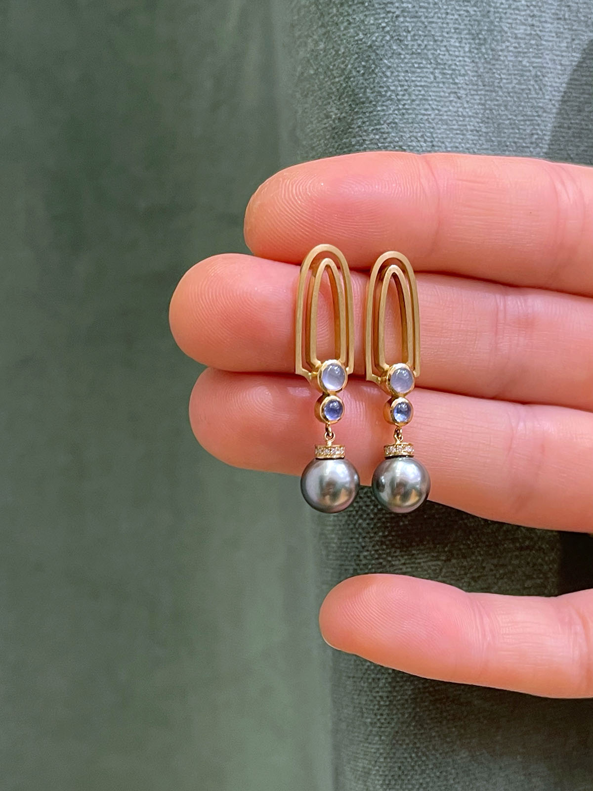 Image of Temple I Earrings