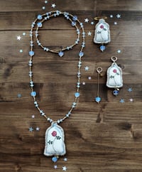 Image 3 of Collana 'Scegli la gentilezza'