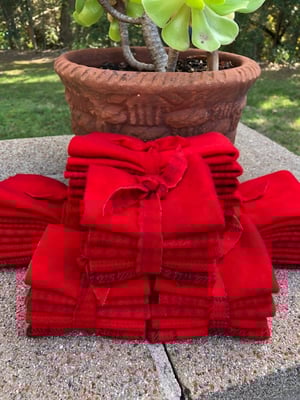 Image of Scarlet Hand Dyed Wool 5 Piece Bundle - Two Sizes