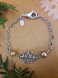 Image 3 of Filigree Link & Pearl Bracelet 4UJ