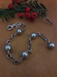 Image 3 of Sterling Chain Bracelet with Gray Pearls 1YE