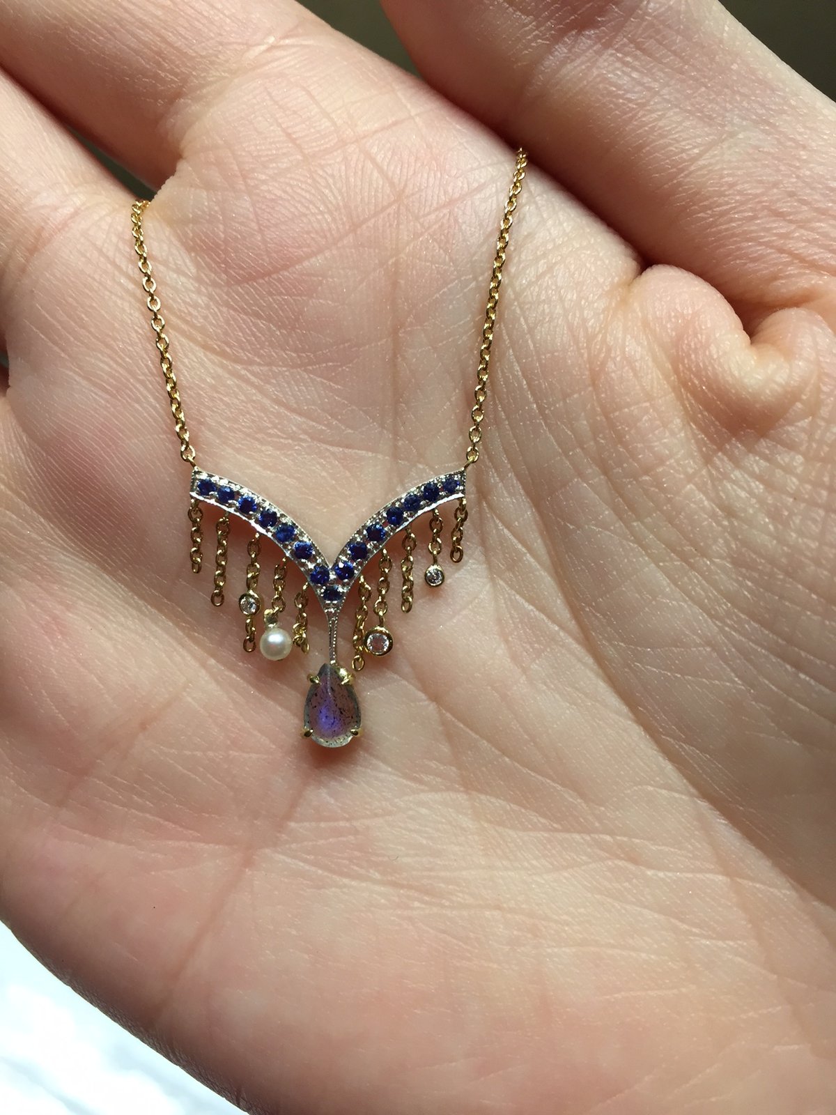 Image of Unhada's V Fringe Necklace