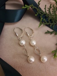 Image 1 of White Freshwater Pearl Earrings with sterling Oval 1NQ
