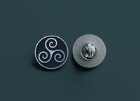 Image 1 of Ossian pin badge