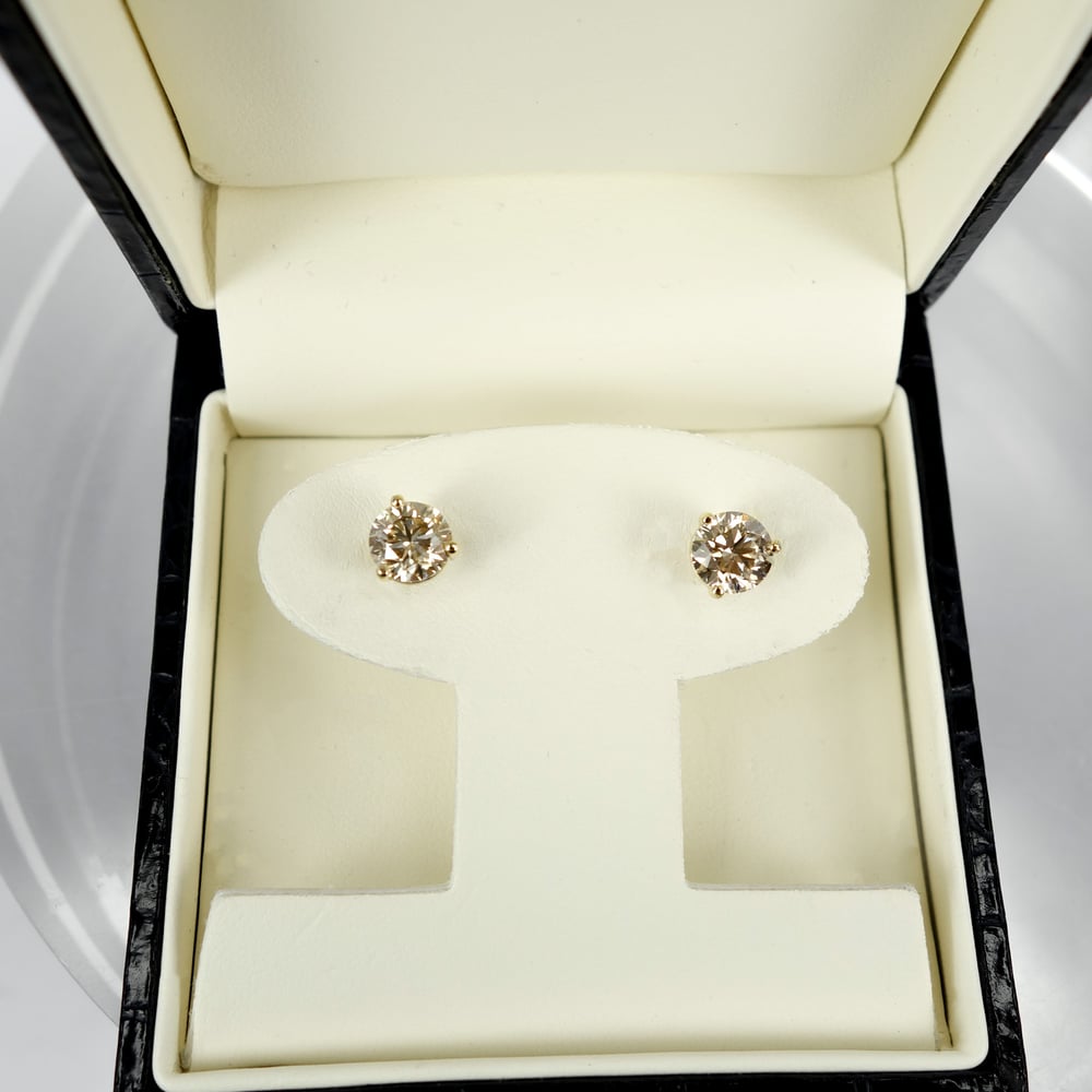 Image of 14k yellow gold Champagne Diamond stud earrings, set with 2 champagne diamonds = 2.16ct C2. Pj5857