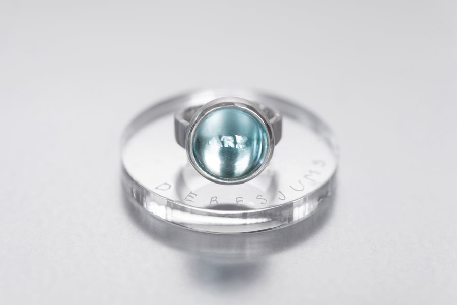 Image of ''Height of the sky'' silver ring with blue topaz · ARX ·