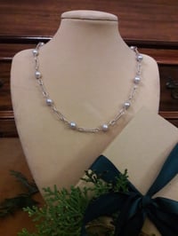 Image 5 of Twisted Sterling Chain with Gray Pearls 4IP