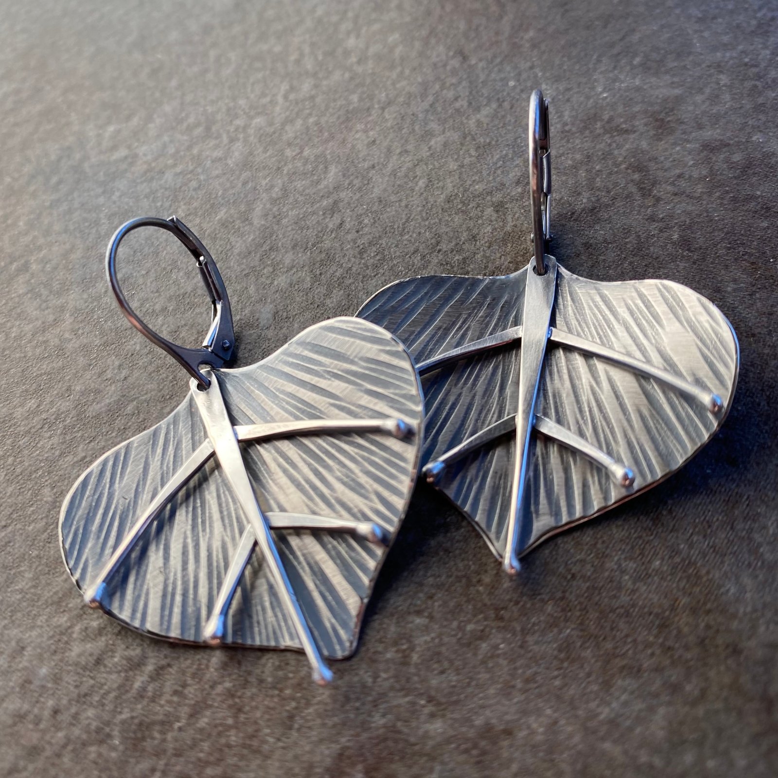 Aspen Leaf Earrings Ai Jewelry   C6A99E5B DC5F 4A77 90DE B35DED6CAA3B 