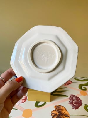 Image of Small octagonal plate - Horse