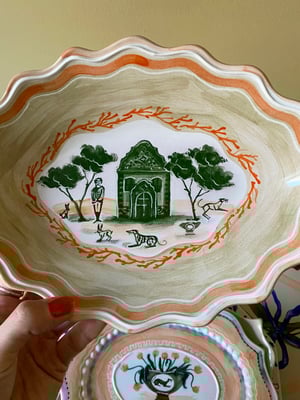 Image of The Shell Museum - Romantic Bowl