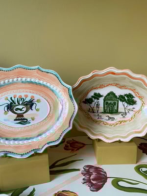 Image of The Shell Museum - Romantic Bowl