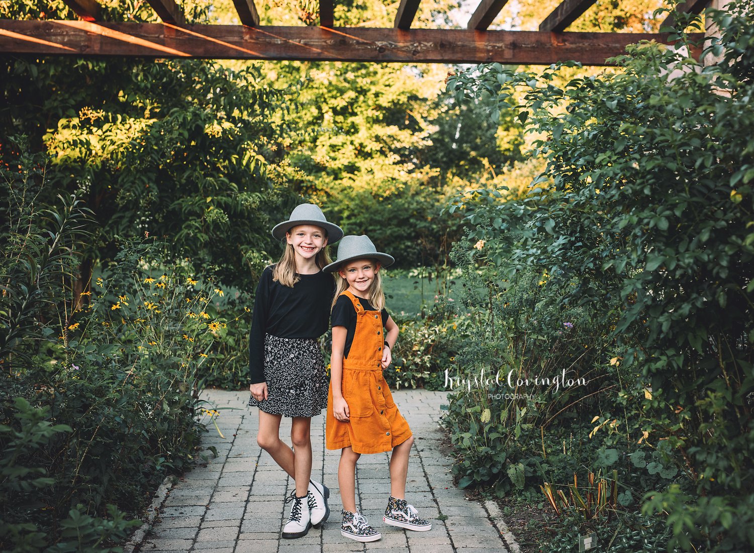 Image of Premium Outdoor Family & Child Sessions