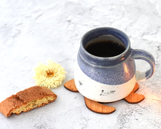 MINI MUG - white racer bunny