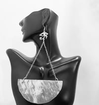 Image 1 of Journey Shoulder Sweeping Earrings (925 Sterling Silver)