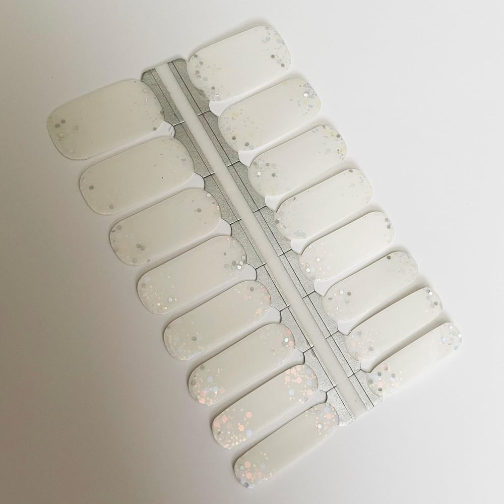 Shimmering Lights Nail Polish Strip