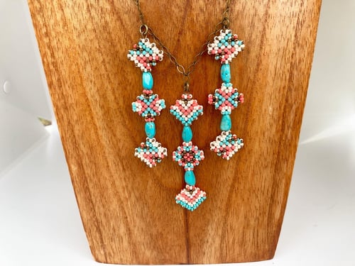 Image of Beaded coral tone shooting star necklace w/ Kingman turquoise 