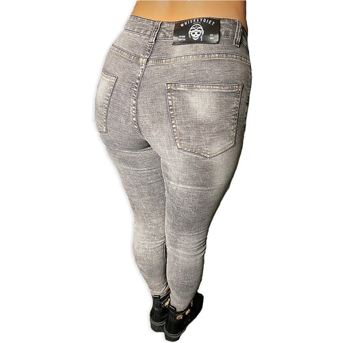 Image of Silver Seal (for her)