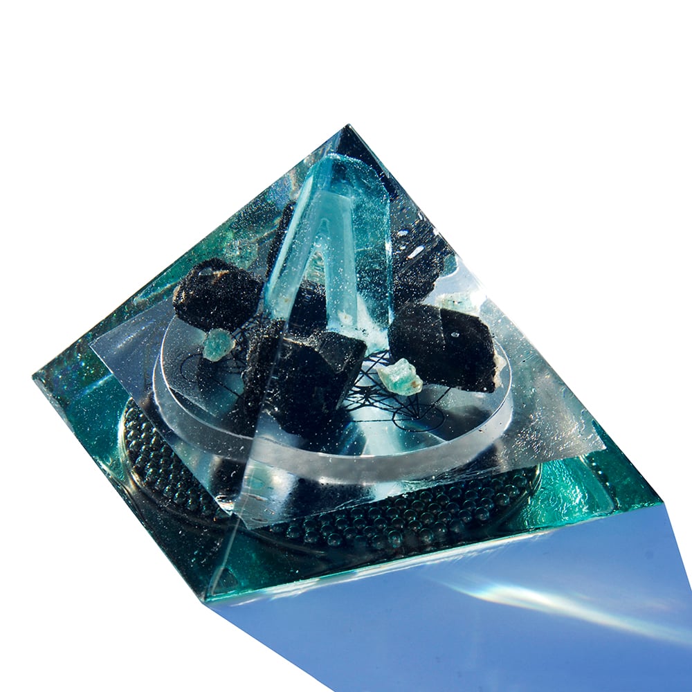 Image of Large:  Aqua Aura/African Apatite/Black Haystack Tourmaline/Metatron's Cube Disk/SL/Blue-13
