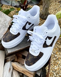 Nike Air Force x LV