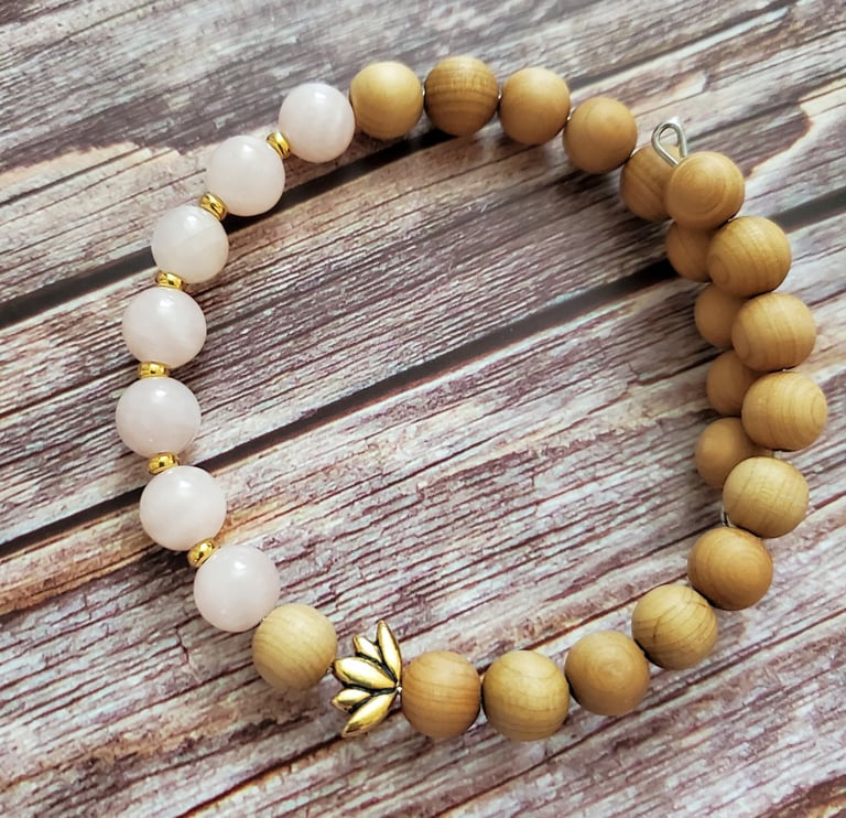 Pink Jade Lotus Bracelet Image 3