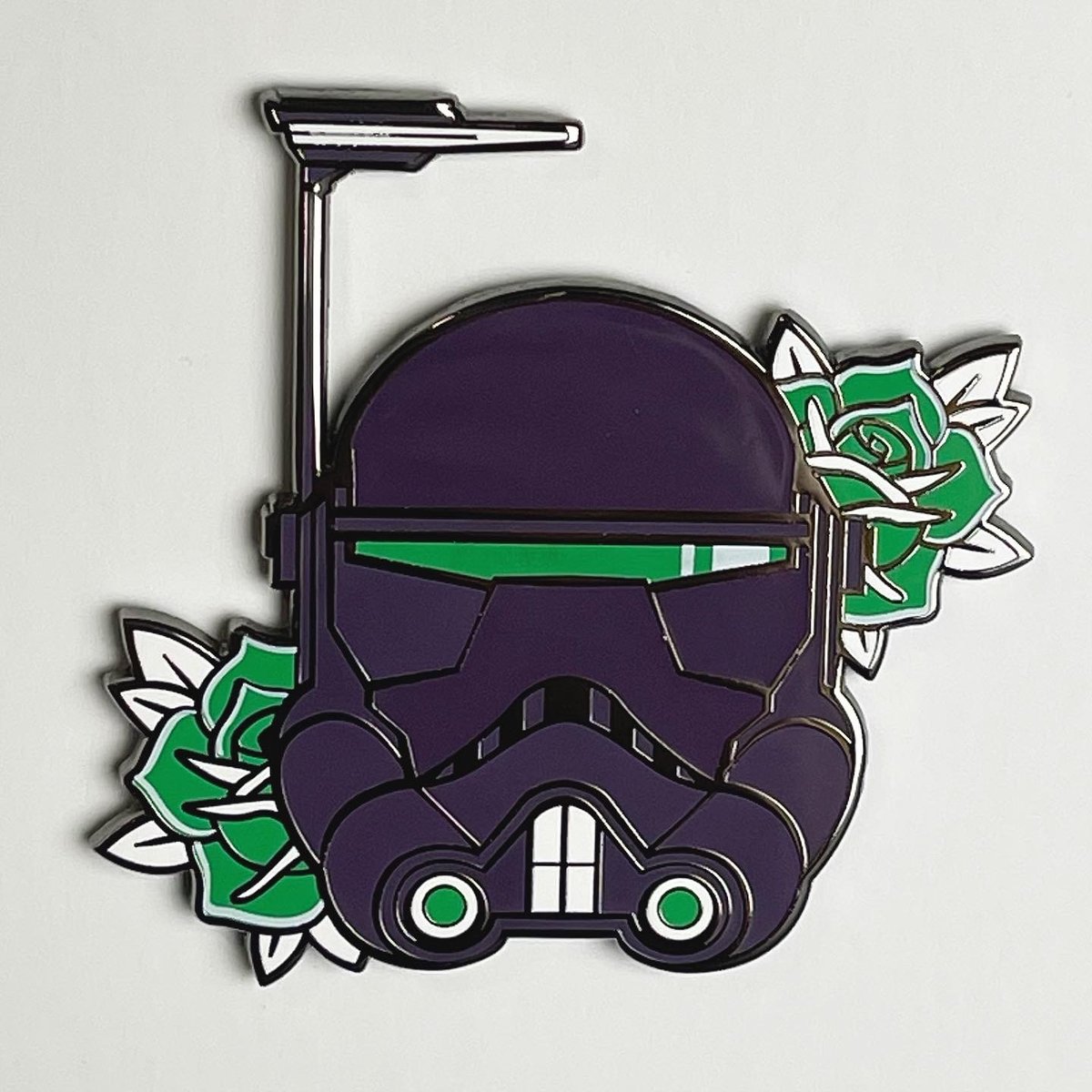 Image of 'Imperial Crosshair' Pin