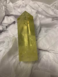 Image 3 of Lemon Citrine Tower