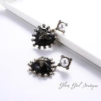 Image 1 of "EDGY Queen Bee" (Blk) GGB-P