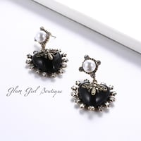 Image 2 of "EDGY Queen Bee" (Blk) GGB-P