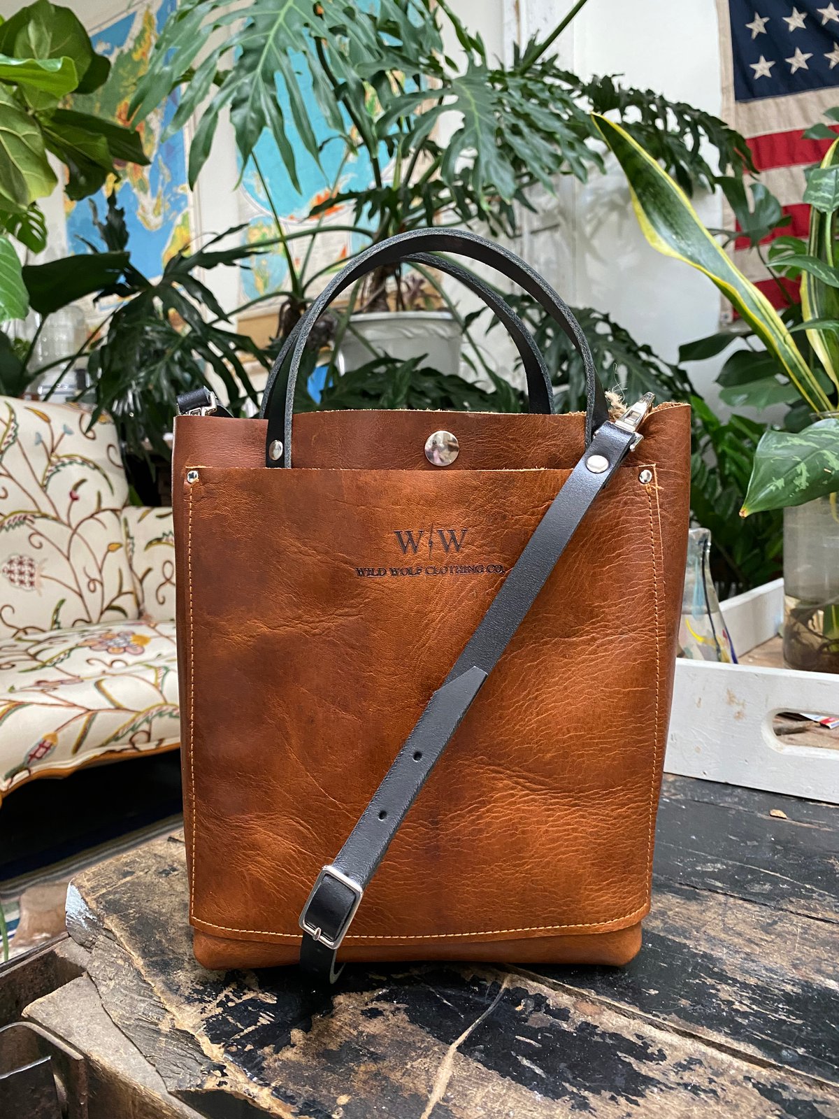 Tiny tote - brown 