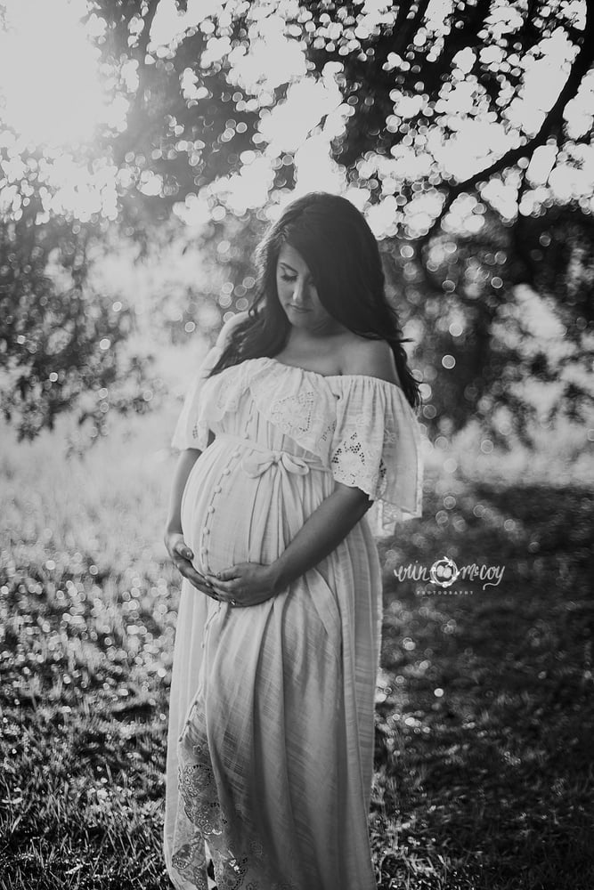 Image of Black Friday Maternity Session