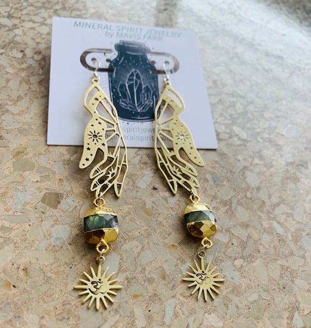 CONJURE: faceted labradorite and 12k gold earrings