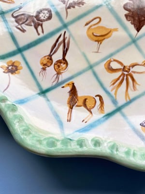 Image of Lattice Motif - Romantic Plate