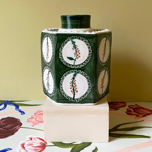 Image of Foxglove Caddy - Romantic Vase