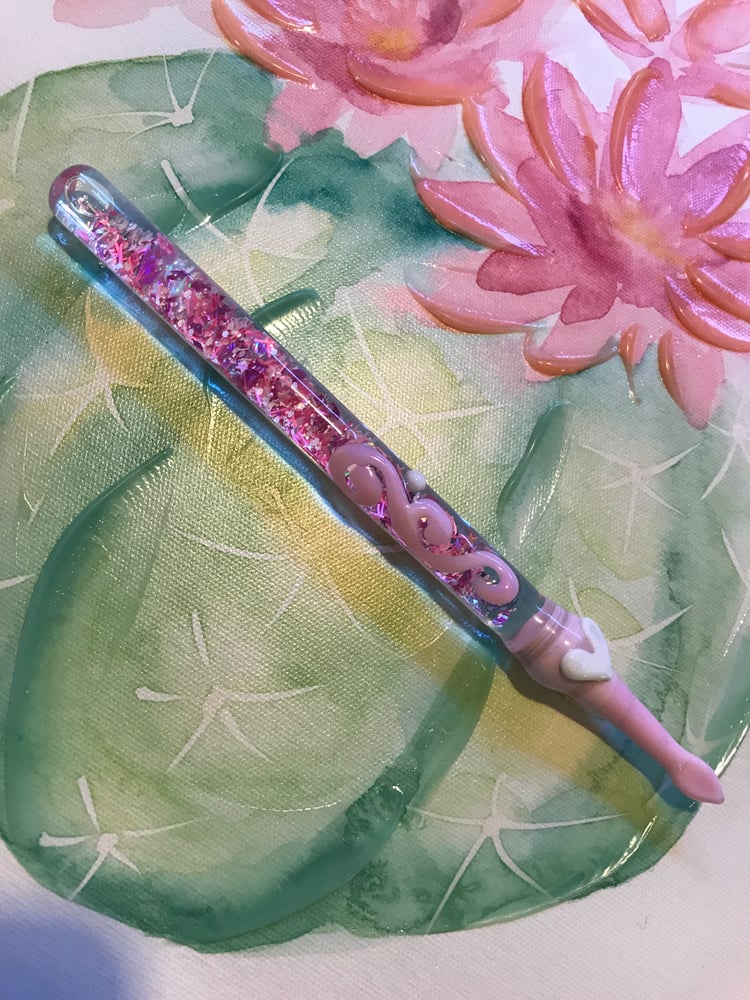 Image of Pink opal scoop 