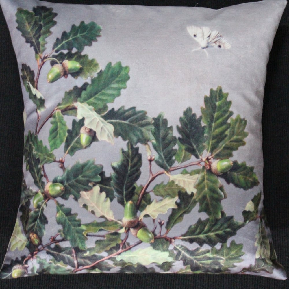 Image of Velvet Oak Leaves Cushion