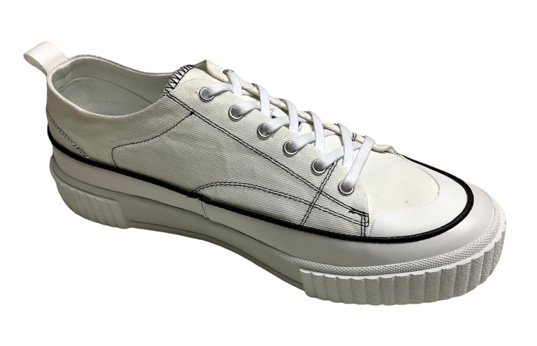 Six feet white canvas platform sneaker Image 3