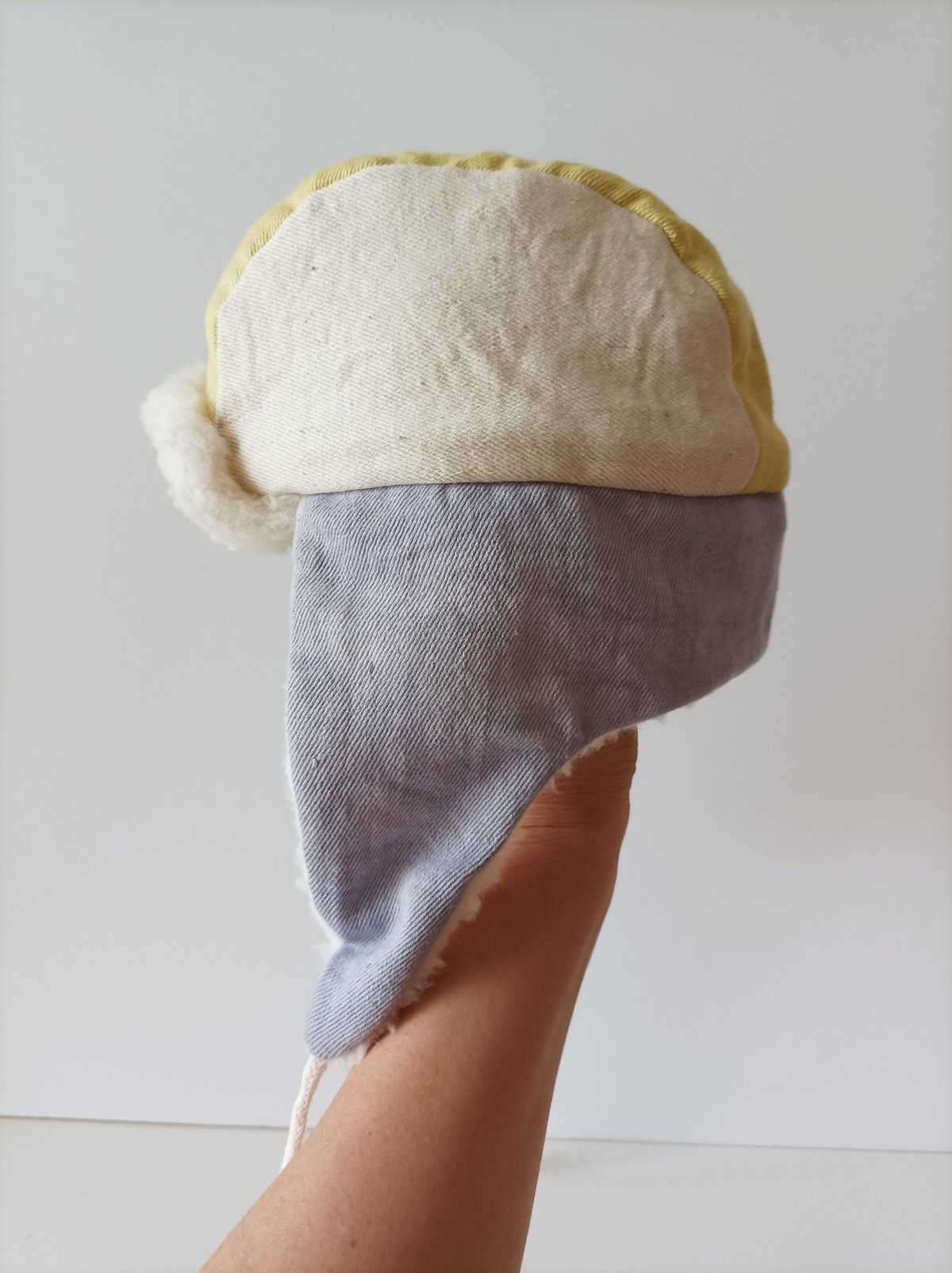 Image of "UNO PER TIPO"_ NATURALLY DYED HAT n 05