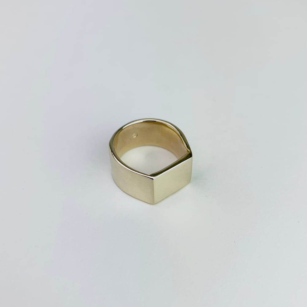 Image of Wide Signet Ring
