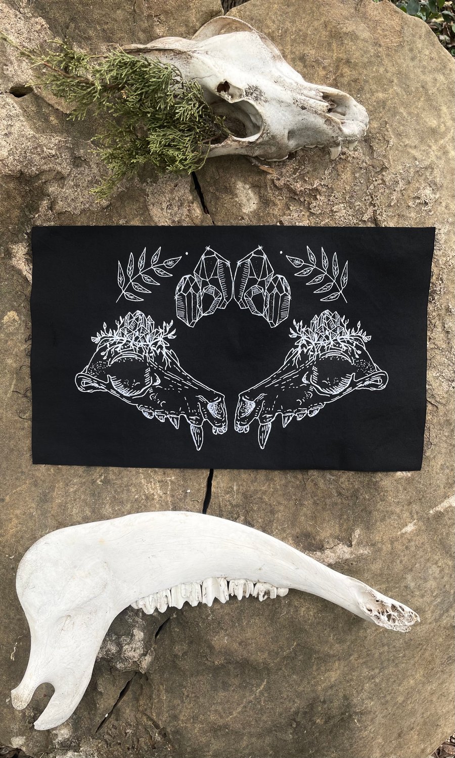 Image of CRYSTAL FOX BACK PATCH