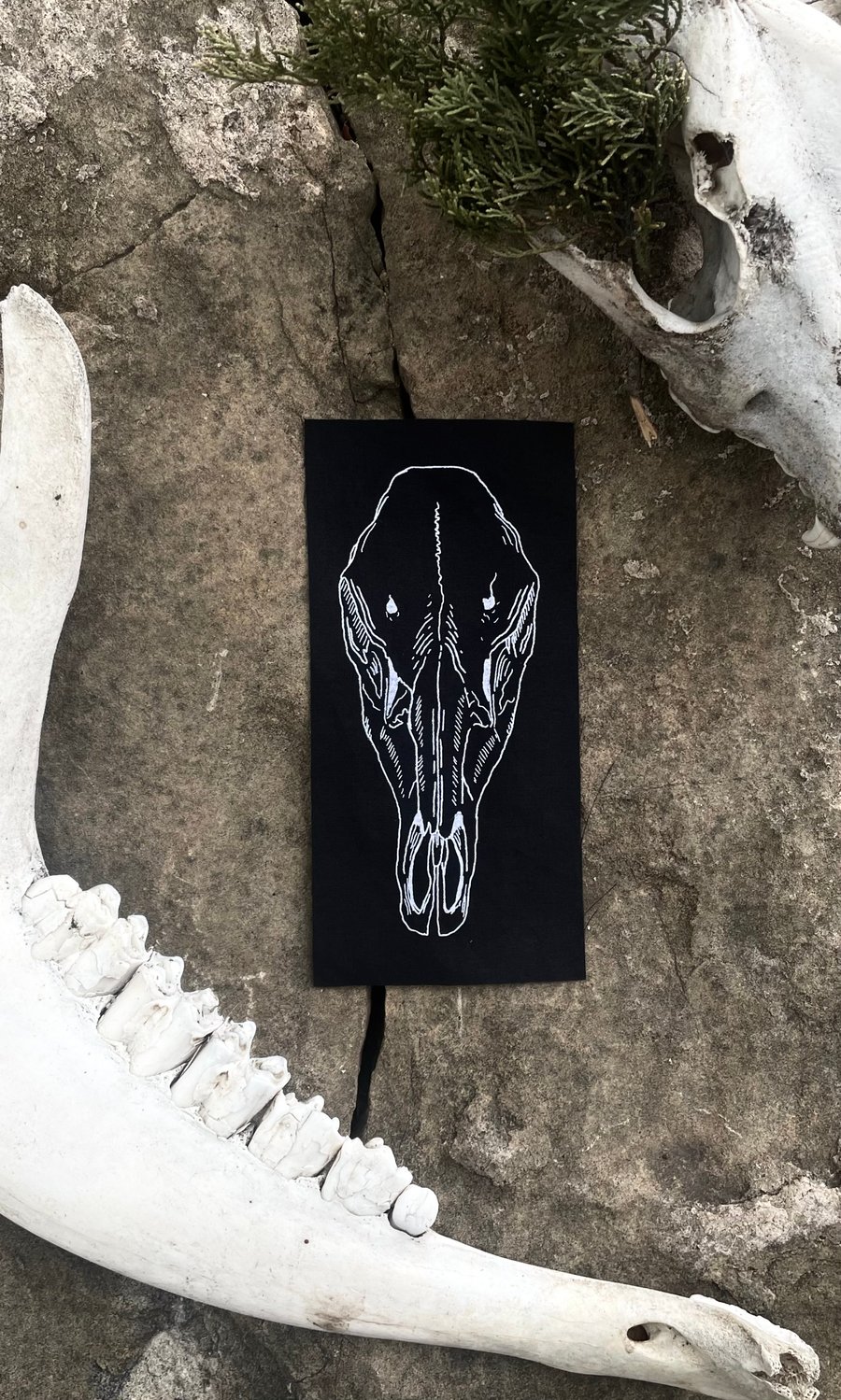 Image of MINI COW SKLL PATCH