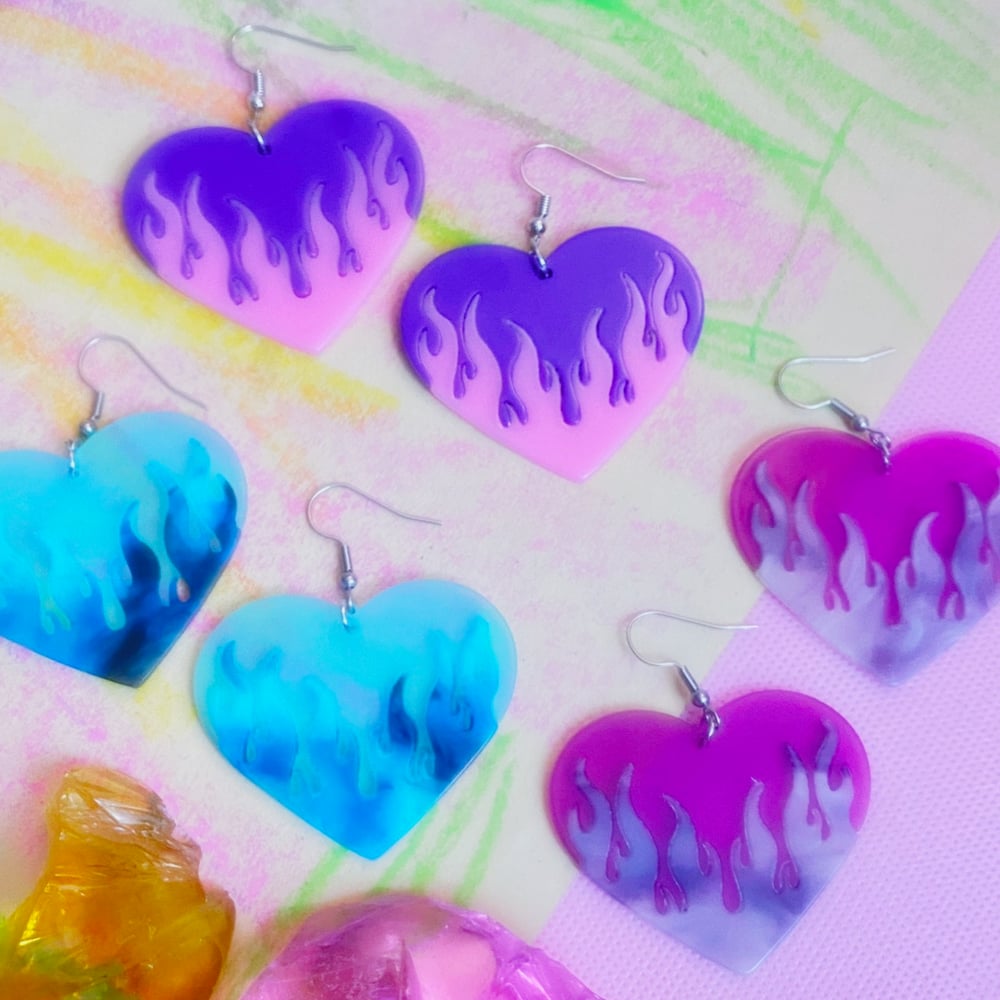 Image of FLAMING HEARTS EARRINGS