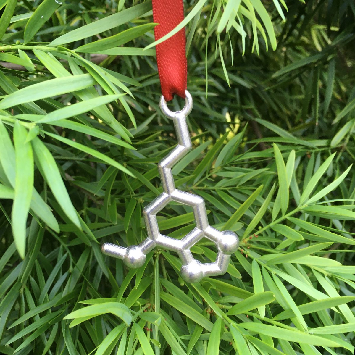 Image of myristicin ornament