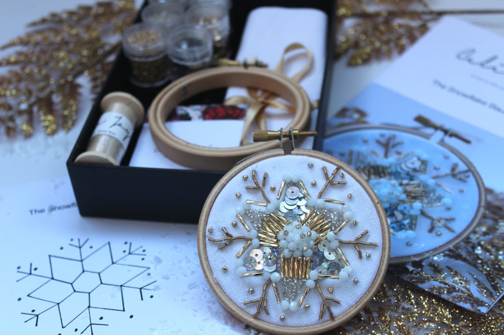 Image of The Snowflake Bauble Bead Box