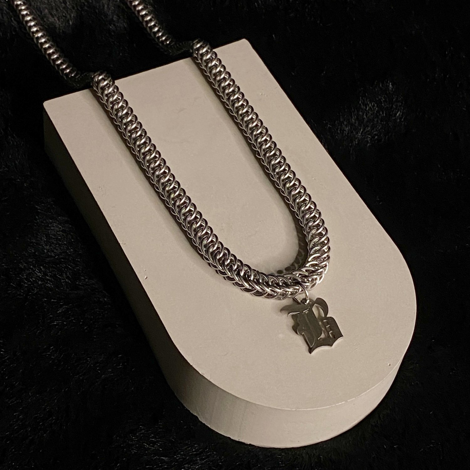 *PRE-ORDER* custom initial necklace (half persian)