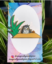Sand Piper and Crab Pin 