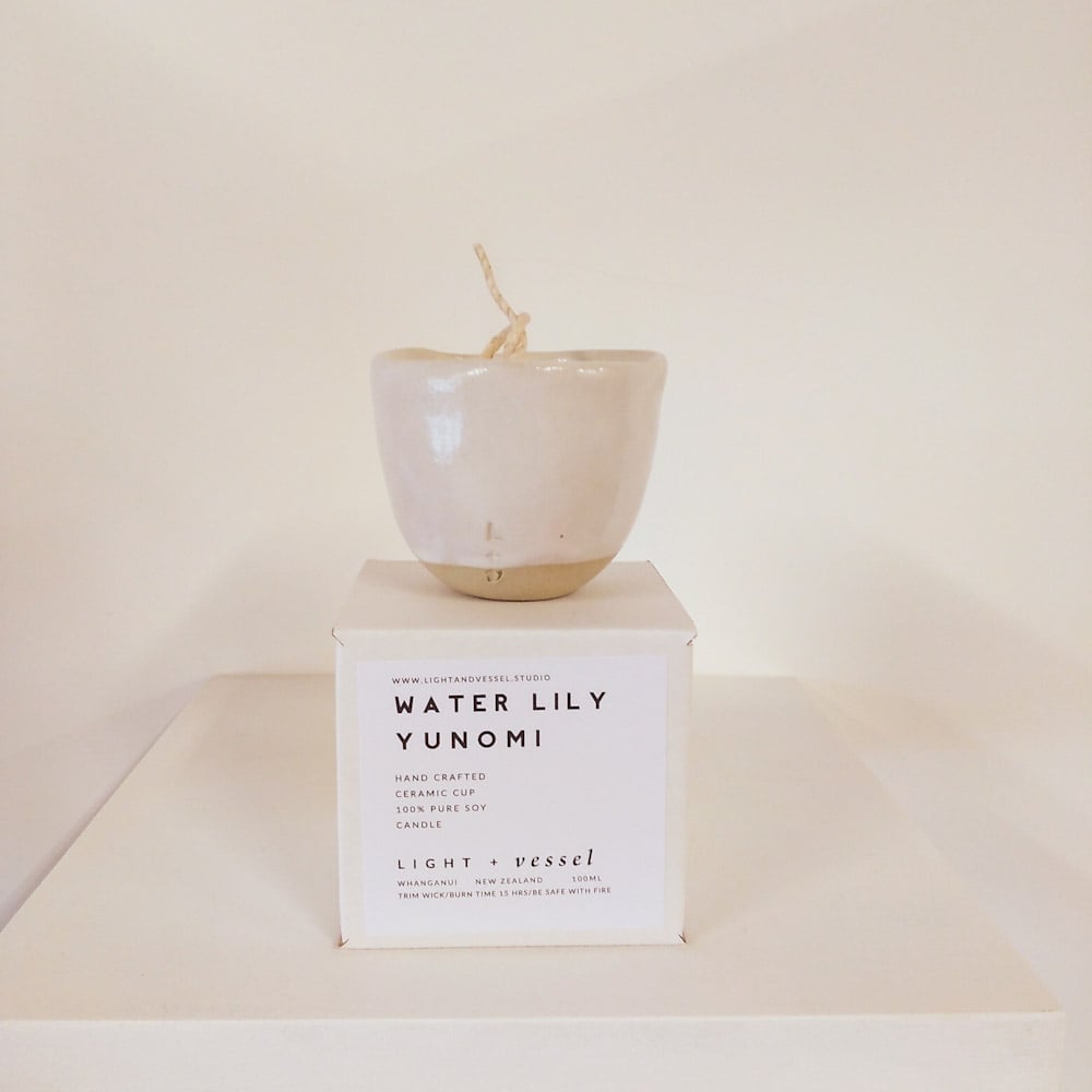 Image of WATER LILY SOY CANDLE