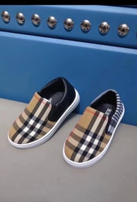 Kifa Vans